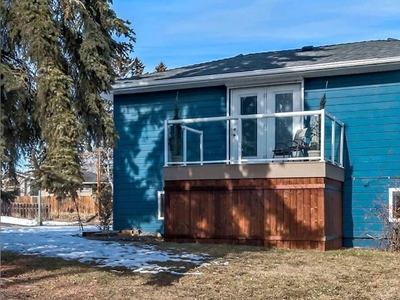 3616 Sw Kerrydale RoadCalgary,
AB, T3E 4T1