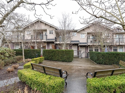 42 245 FRANCIS WAY New Westminster