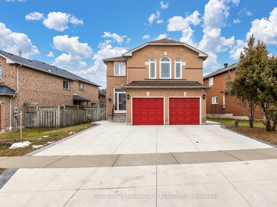 7 Upper Humber Dr