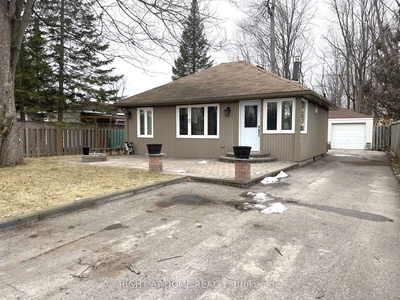 House for rent, 1104 Poplar Dr, in Innisfil, Canada