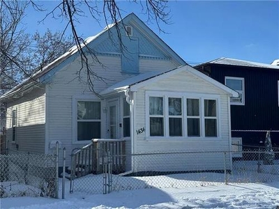 House For Sale In Weston, Winnipeg, Manitoba