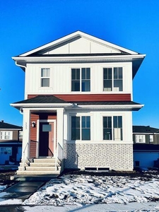 3 Bedroom House Chestermere AB
