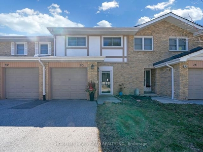 43 Buckhurst Cres