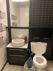 5 room Room for rent in Toronto On, Toronto ON