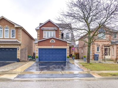 52 Sunley Cres