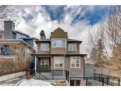 House For Sale In Parkhill, Calgary, Alberta