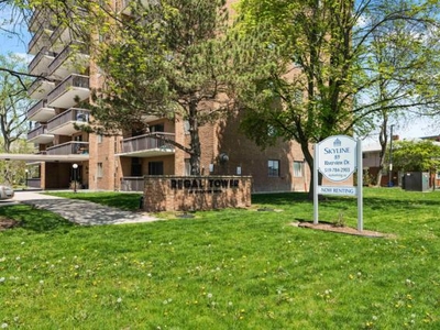 2 Bedroom Apartment Unit Chatham ON For Rent At 2030