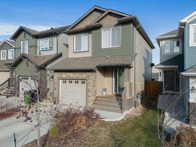 3 Bed/2.5 Bath Single Family Home in North Edmonton for Sale