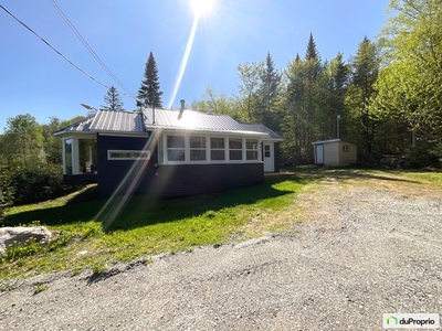Country home for sale Ste-Thecle 3 bedrooms 1 bathroom