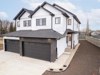 Duplex For Sale In The Hamptons, Edmonton, Alberta