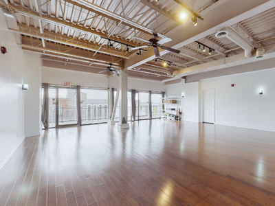 Spacious Yoga & Fitness Studio for Rent! Toronto, ON