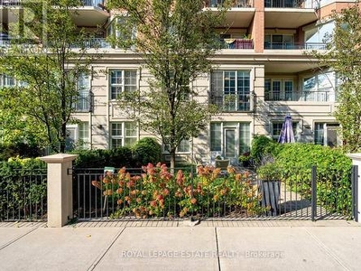 Townhouse For Sale In Yorkville, Toronto, Ontario