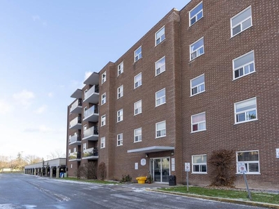 3 Bedroom Apartment Unit Welland ON For Rent At 2055