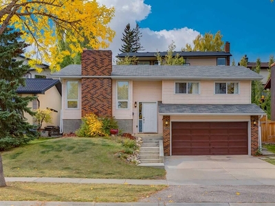 Calgary House For Rent | Strathcona Park | Strathcona Park Home