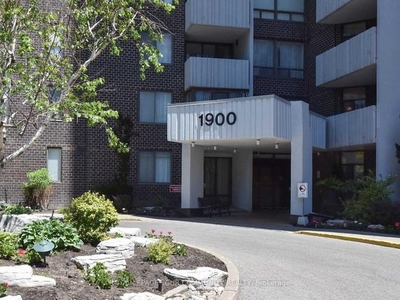 1701 - 5 Old Sheppard Ave