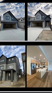 Airdrie Pet Friendly House For Rent | Luxurious Brand New Walkout