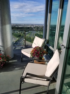 Calgary Condo Unit For Rent | Victoria Park | Fully Furnished sub penthouse condo