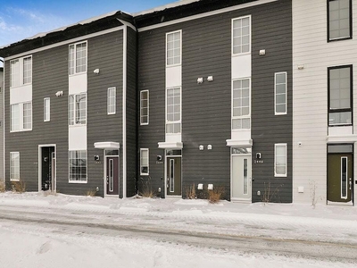 Calgary Townhouse For Rent | Walden | Walden Modern 2 Bed 2