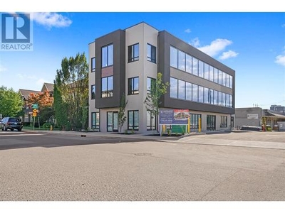 Commercial For Sale In Midtown, Kelowna, British Columbia