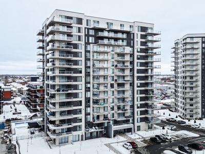 Condo/Apartment for sale, 3665 Av. Jean-Béraud, Chomedey, QC H7T0R7, CA, in Laval, Canada