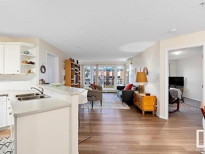 Edmonton Condo Unit For Rent | Westmount | Amazing 2 bedroom in coolest