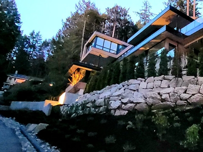 West Vancouver House For Rent | Stunning Brand New Contemporary Home