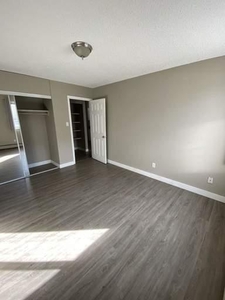 2 Bedroom Apartment Unit Edmonton AB For Rent At 1190