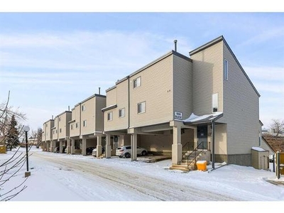 Condo For Sale In St. Andrews Heights, Calgary, Alberta