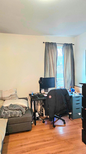 FURNISHED Bachelor Room in Downtown Toronto