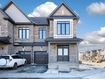 Gorgeous Brand New home in Whitby