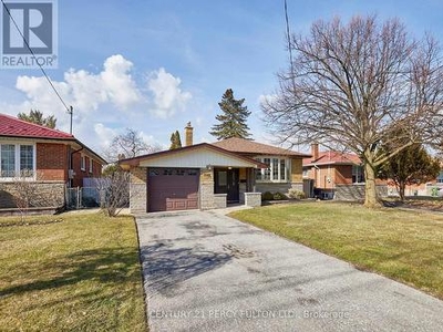 House For Sale In Glen Andrew, Toronto, Ontario