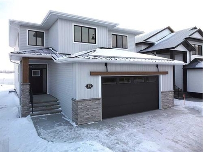 House For Sale In Laredo, Red Deer, Alberta