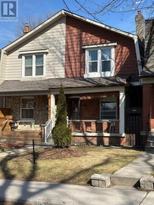 House For Sale In Silverthorn, Toronto, Ontario