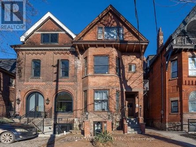 Investment For Sale In The Annex, Toronto, Ontario