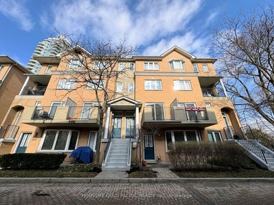 TH47 - 861 Sheppard Ave W