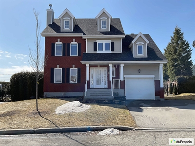 2 Storey for sale Blainville 4 bedrooms 2 bathrooms