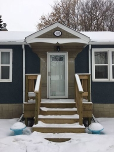 3 rooms with a den 2 bathroom single family with a big backyard | 8151 79 Avenue Northwest, Edmonton