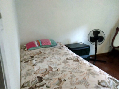 1bdrm furnish rent female$600/mo HullmarDr/Shoreham Dr1st & last