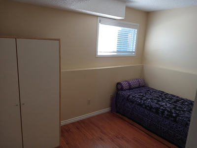 Separate Suite for rent (Female only) in 35 MILLSIDE DR SW