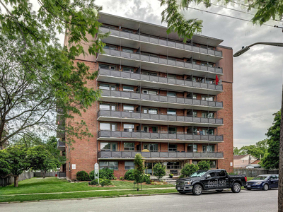 Sarnia Pet Friendly Apartment For Rent | Mapleview Manor