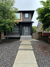 Edmonton Pet Friendly Duplex For Rent | King Edward Park | Beautiful 3b 2.5ba Duplex in