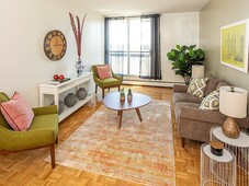 Ottawa Pet Friendly Apartment For Rent | Ledbury - Heron Gate - Ridgemont | The Oaks Apartments