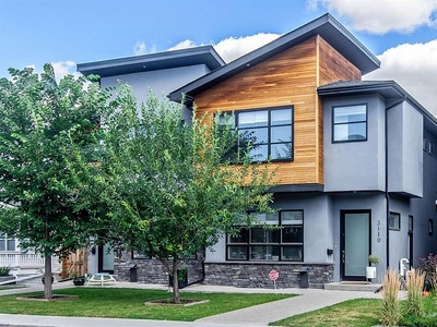 Calgary Pet Friendly Duplex For Rent | Quarry Park | Beautiful 3 Bedroom Home