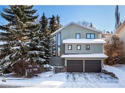 House For Sale In Coach Hill, Calgary, Alberta
