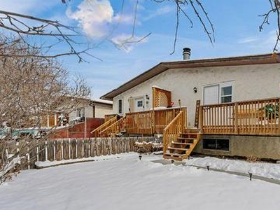 House For Sale In Ogden, Calgary, Alberta