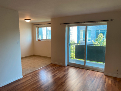2-BDRM available JUNE 1 UPTOWN$1975 INCL. UTILITIES & PARKING