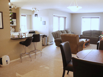 2 Bed, 2 Bath apartment - 1025sqft, $1600/month, Edmonton, South