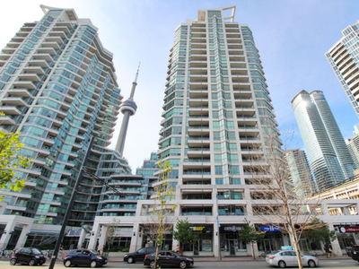 Fully Furnished 2 bed 2 bath at Harbourfront Toronto