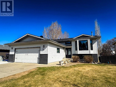 10 Park Drive Whitecourt, Alberta