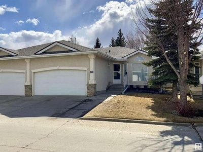 Duplex For Sale In Tawa, Edmonton, Alberta